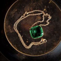 Solitaire Emerald Sapphire Cushion Cut Pendant Necklace