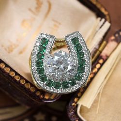 Vintage Horseshoe Design White & Emerald Sapphire Round Cut Engagement Ring