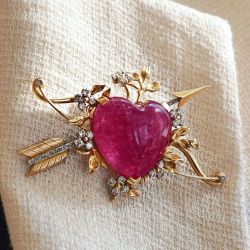 Vintage Two Tone Heart Cut Cabochon Ruby Sapphire Bow and Arrow Heart Brooch Pin