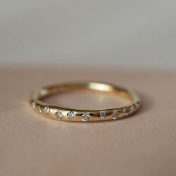 Golden Round Cut White Sapphire Wedding Band For Women