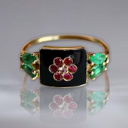 Vintage Golden Round Cut Ruby Sapphire Flora Engagement Ring For Women