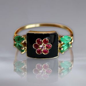 Vintage Golden Round Cut Ruby Sapphire Flora Engagement Ring For Women