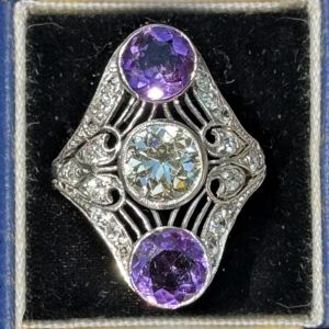 Art Deco Round Cut White & Amethyst Sapphire Engagement Ring For Women