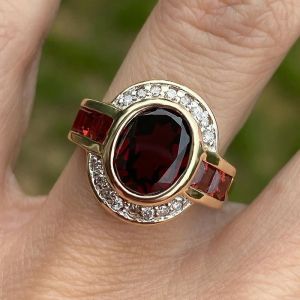 Bezel Setting Oval Cut Garnet Sapphire Engagement Ring For Women